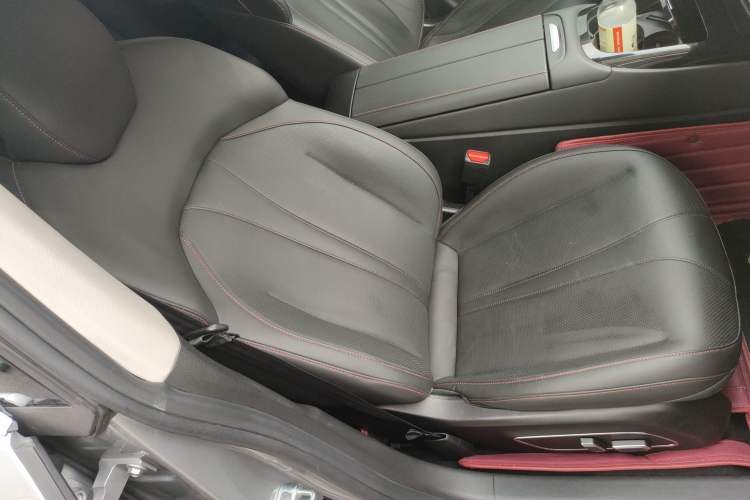 Used XPeng P7 2022 586G Right Front Seat