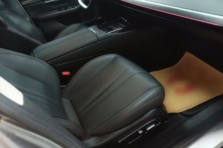 Used XPeng P7 2022 586G Right Front Seat
