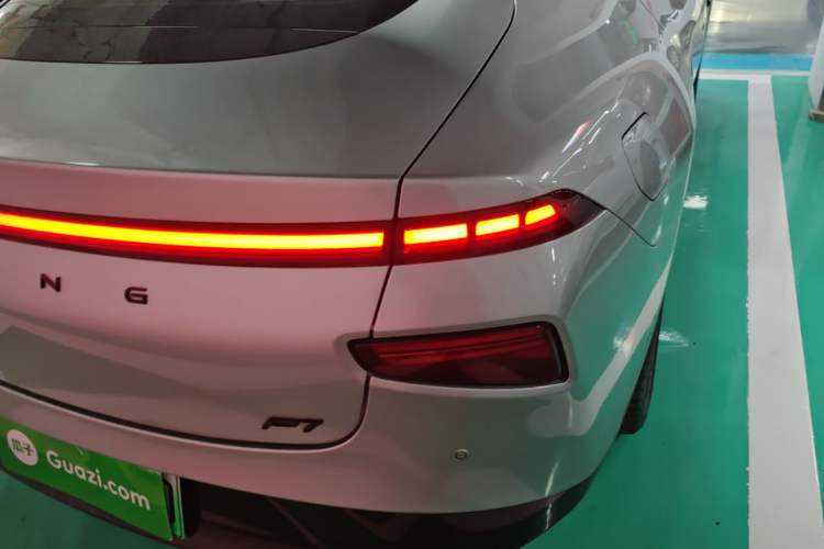 Used XPeng P7 2022 480E Right Rear Taillight