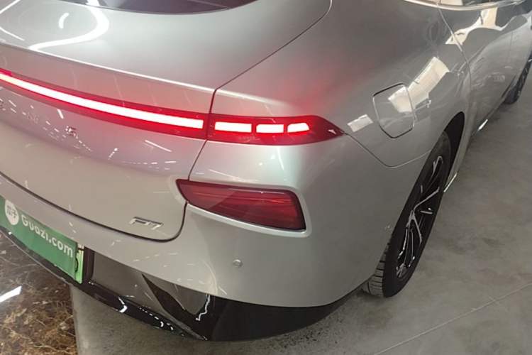 Used XPeng P7 2022 625E Right Rear Taillight