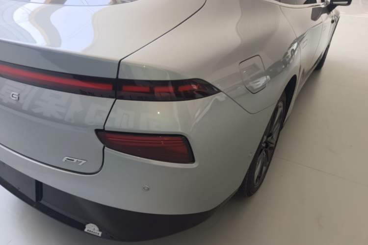 Used XPeng P7 2022 480G+ Right Rear Taillight