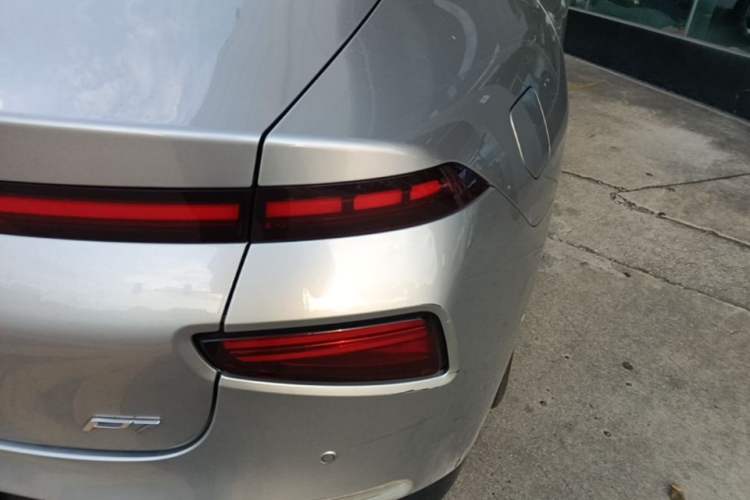 Used XPeng P7 2022 480E+ Right Rear Taillight