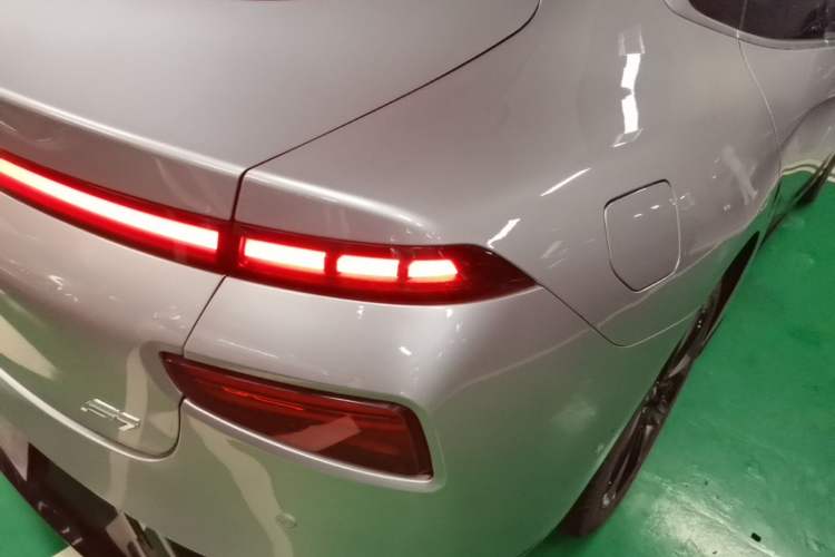 Used XPeng P7 2022 480E Right Rear Taillight