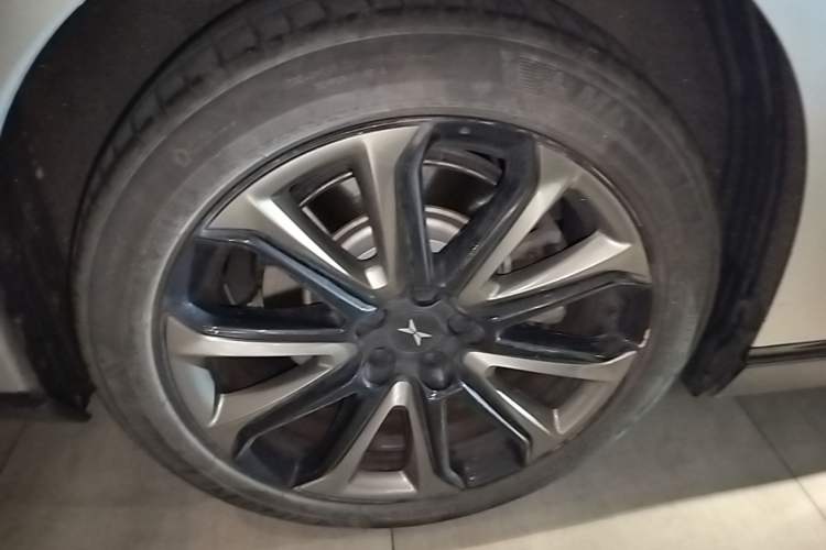 Used XPeng P7 2022 480G+ Right Rear Wheel Hub
