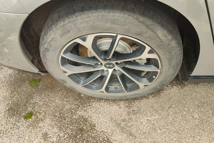 Used XPeng P7 2022 625E Right Rear Wheel Hub