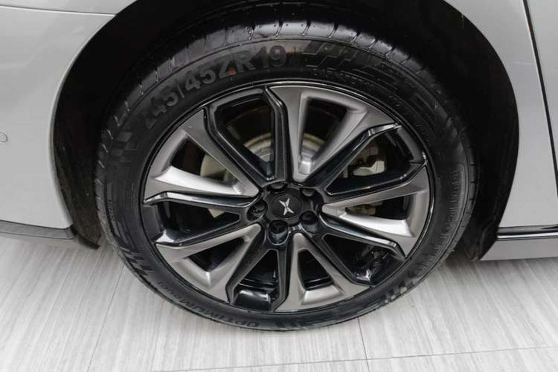 Used XPeng P7 2022 480N+ Right Rear Wheel Hub