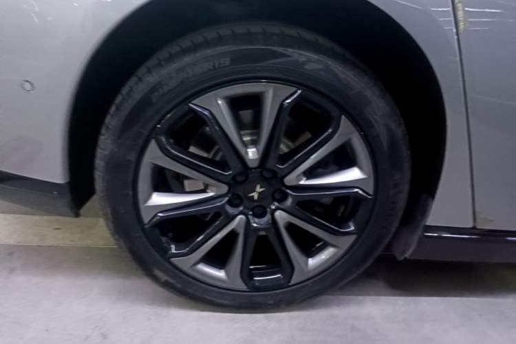 Used XPeng P7 2022 625E Right Rear Wheel Hub