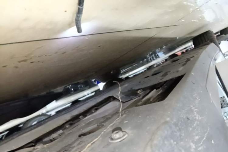 Used XPeng P7 2022 480E Right Side Sill