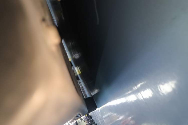 Used XPeng P7 2022 480G Right Side Sill