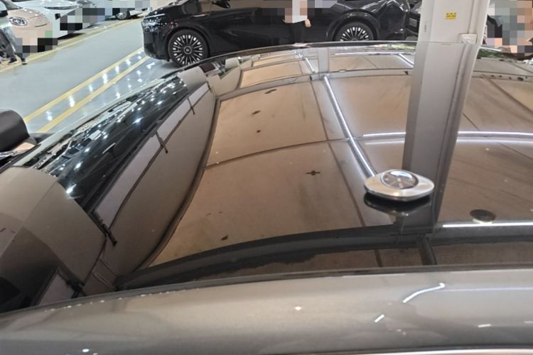 Used XPeng P7 2022 670N+ Roof