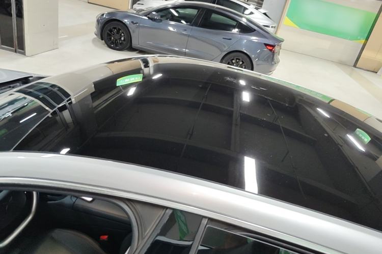 Used XPeng P7 2022 670E+ Roof