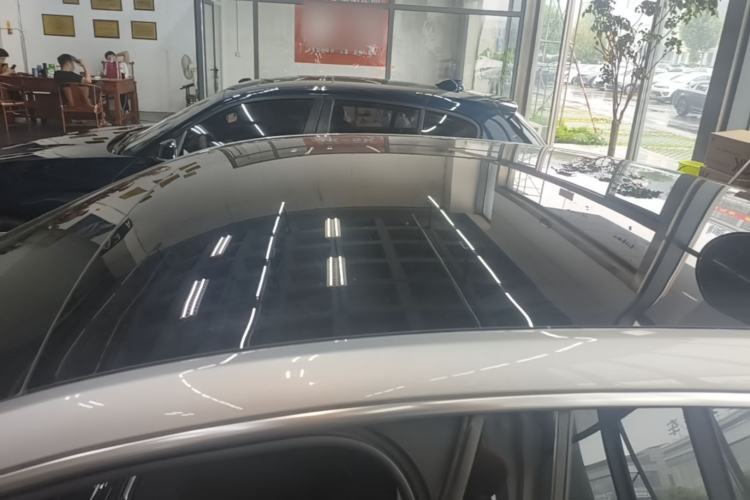 Used XPeng P7 2022 670N+ Roof
