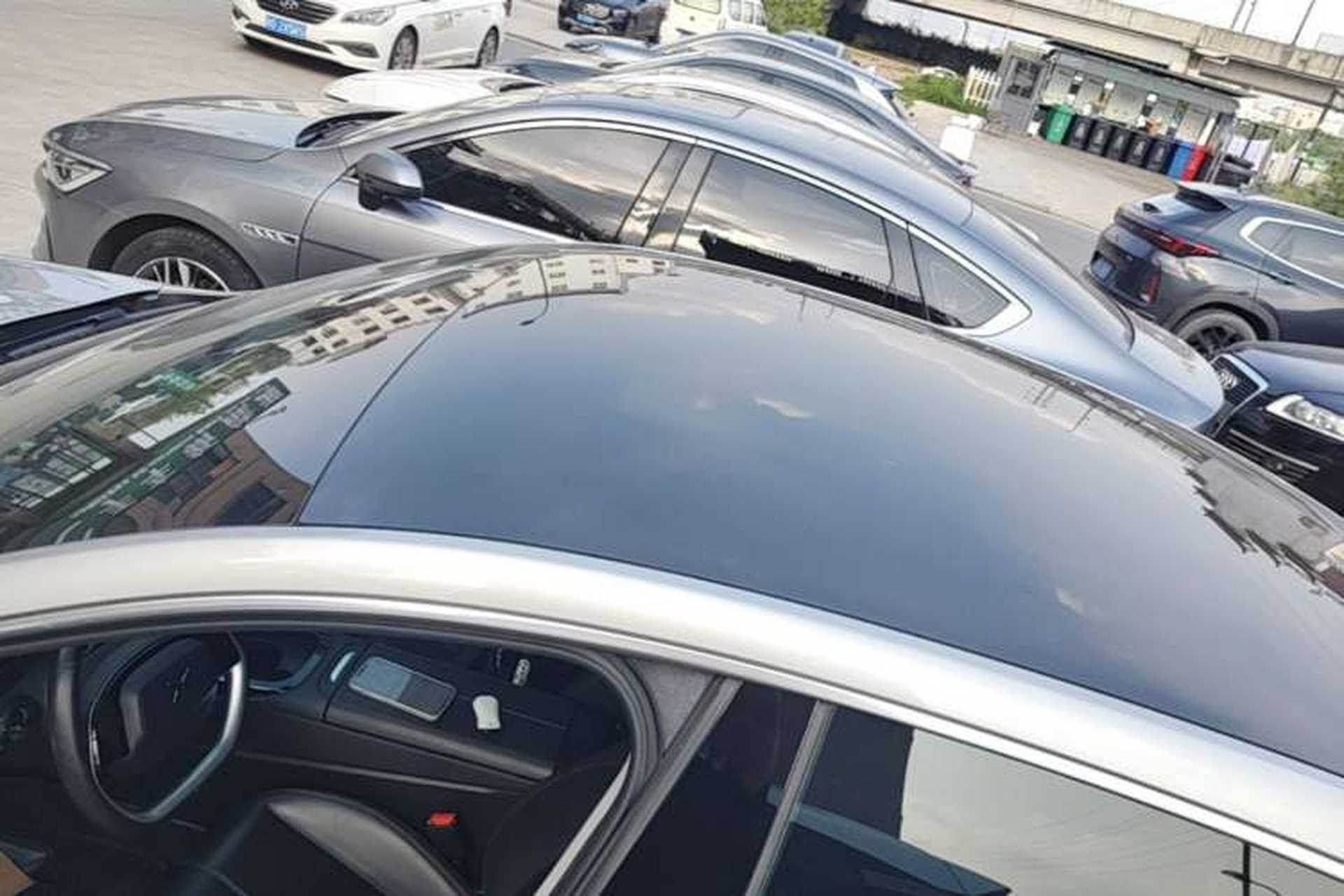 Used XPeng P7 2022 670E+ Roof
