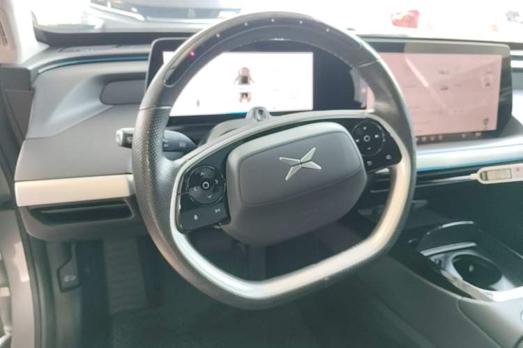 Used XPeng P7 2022 480E+ Steering Wheel