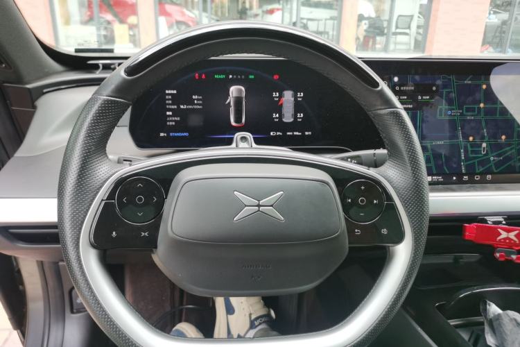 Used XPeng P7 2022 670E+ Pengyi Edition Steering Wheel