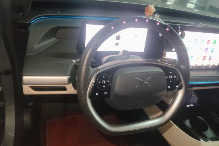 Used XPeng P7 2022 625E Steering Wheel
