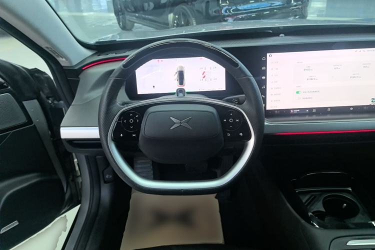 Used XPeng P7 2022 670N+ Steering Wheel