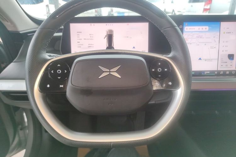 Used XPeng P7 2022 670N+ Steering Wheel