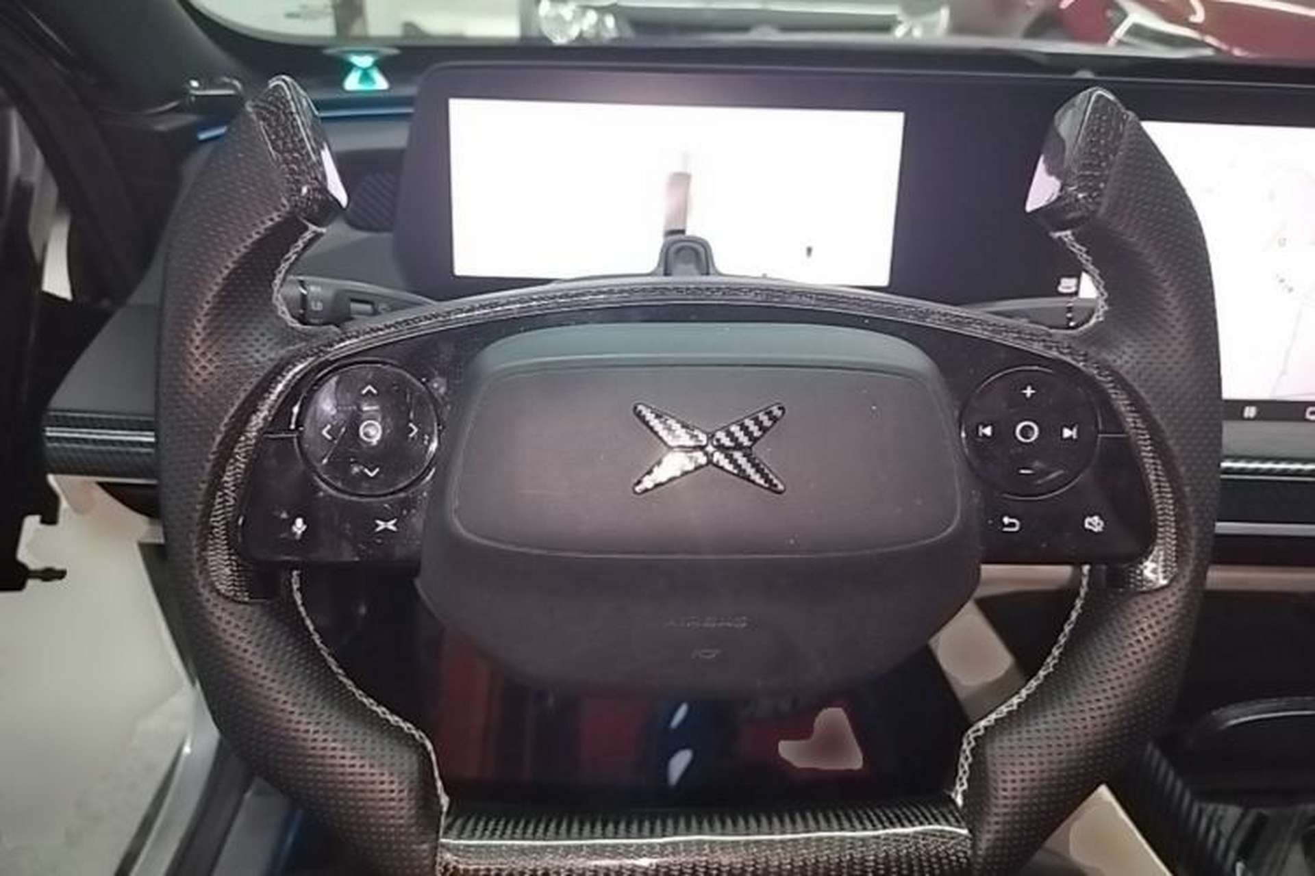 Used XPeng P7 2022 670N+ Steering Wheel