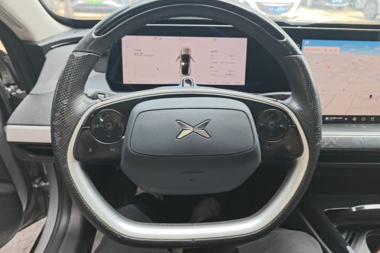 Used XPeng P7 2022 480 Standard Range Smart Drive Edition Steering Wheel