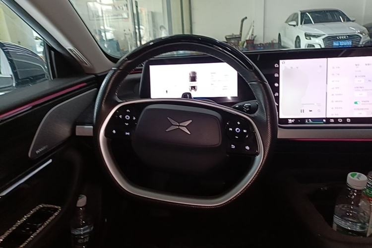 Used XPeng P7 2022 670N+ Steering Wheel