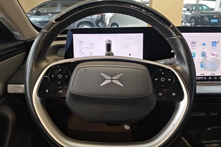 Used XPeng P7 2022 670N+ Steering Wheel