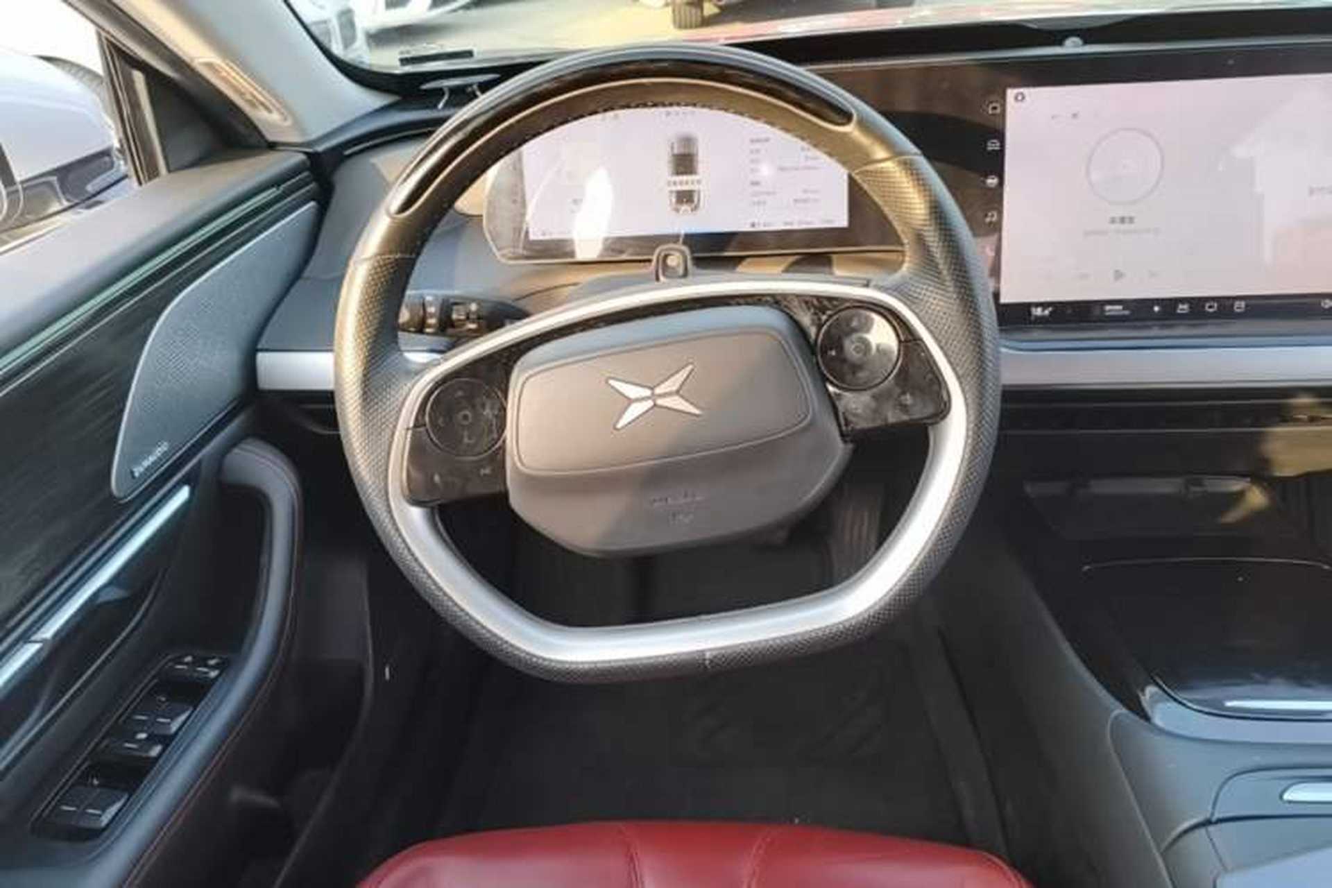 Used XPeng P7 2022 480N+ Steering Wheel