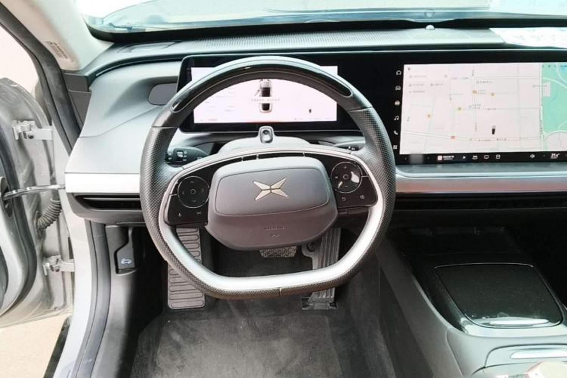 Used XPeng P7 2022 586E Steering Wheel