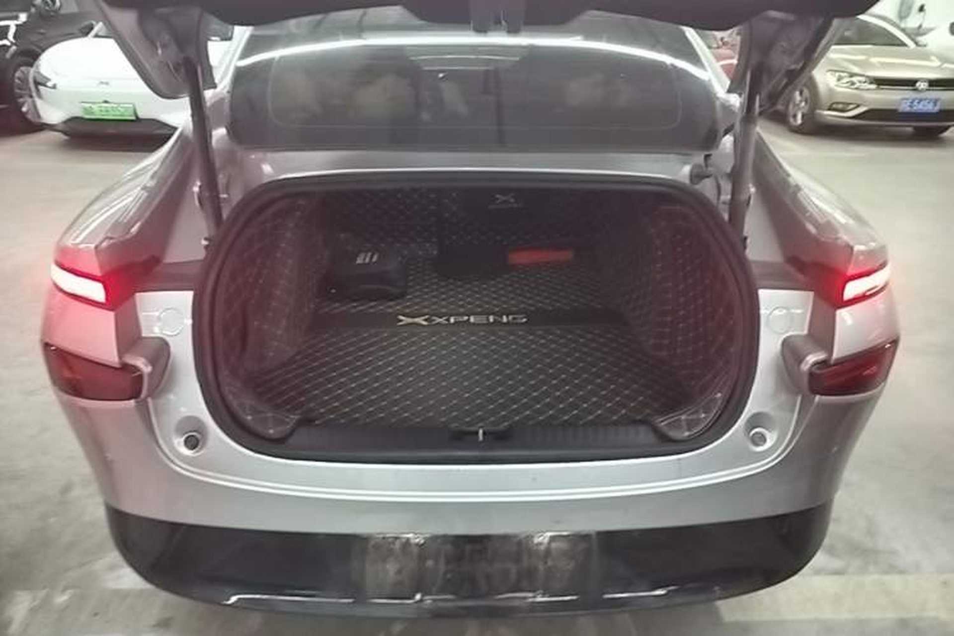 Used XPeng P7 2022 670N+ Trunk