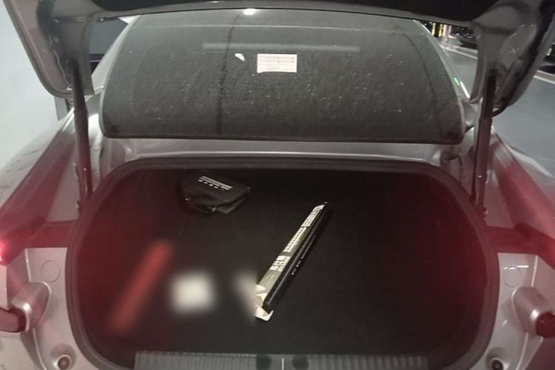 Used XPeng P7 2022 625E Trunk