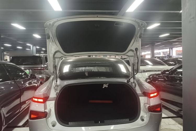 Used XPeng P7 2022 586G Trunk