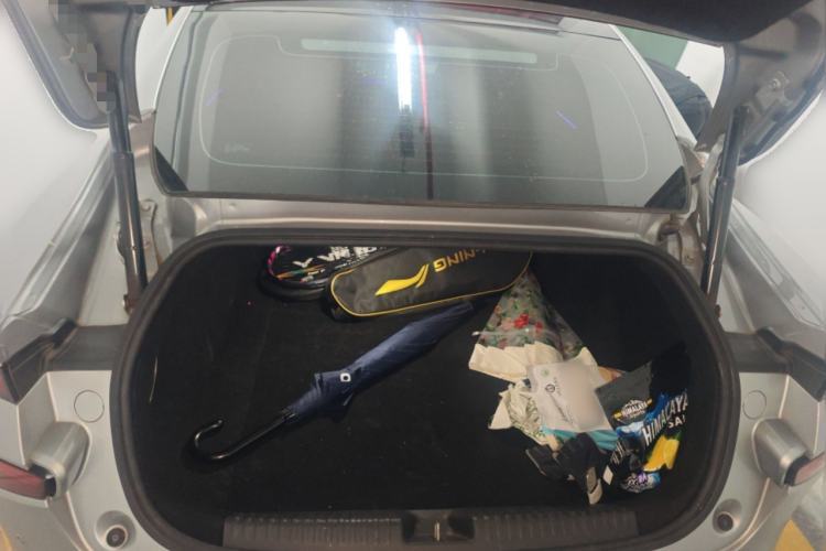 Used XPeng P7 2022 480E Trunk