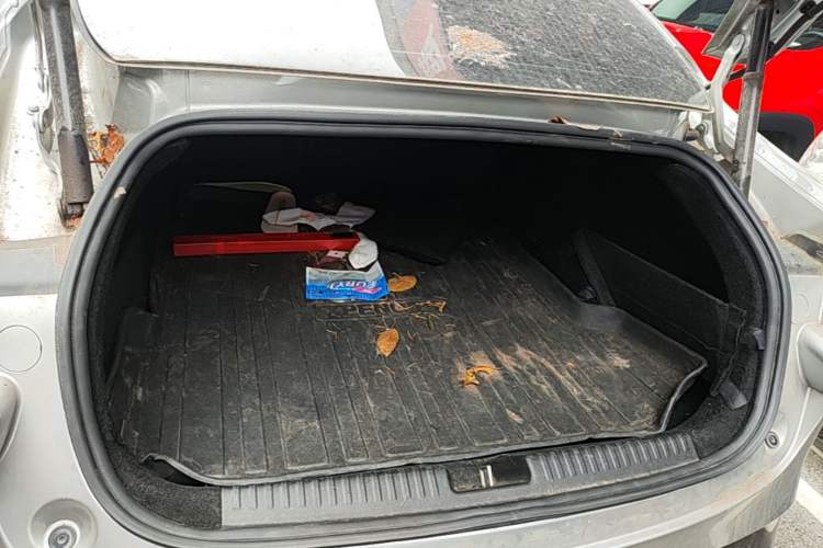 Used XPeng P7 2022 480E Trunk