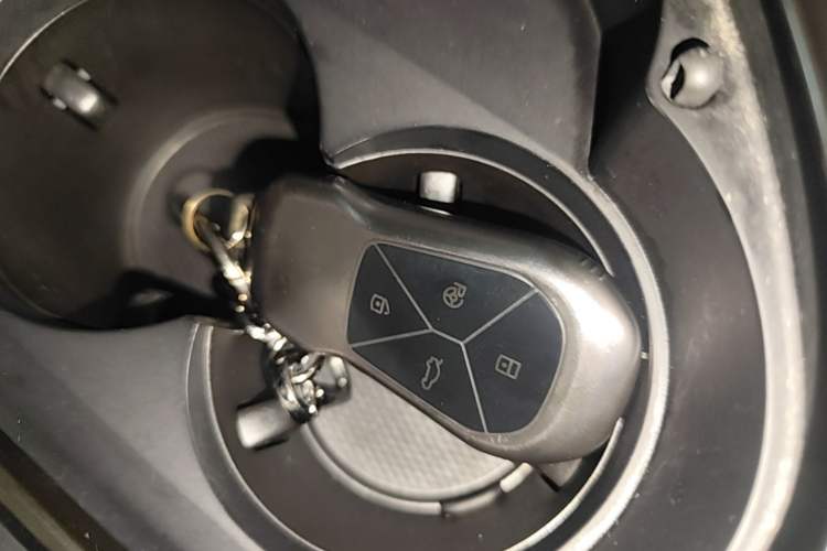 Used XPeng P7 2022 480N+ Vehicle Key