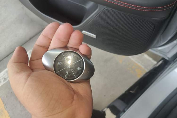 Used XPeng P7 2022 670N+ Vehicle Key