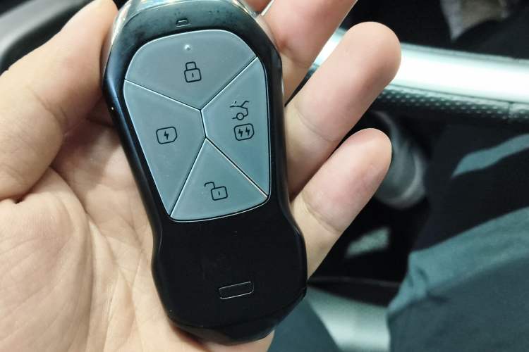 Used XPeng P7 2022 586G Vehicle Key
