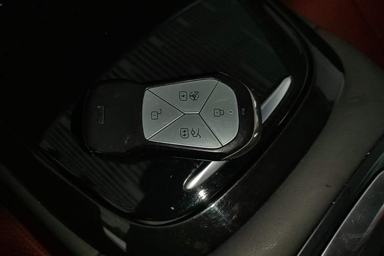 Used XPeng P7 2022 480E Vehicle Key