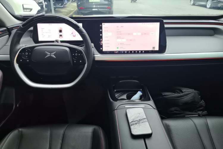 Used XPeng P7 2022 625E Center Console