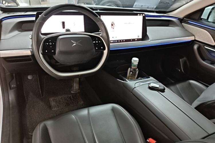 Used XPeng P7 2022 480N+ Center Console