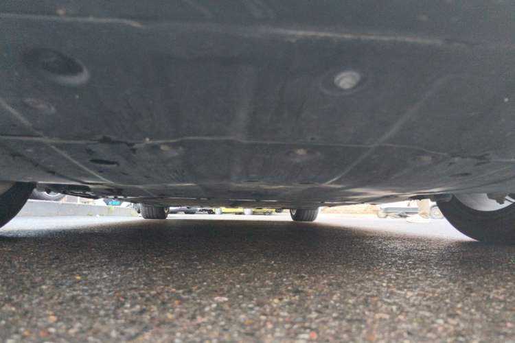 Used XPeng P7 2022 670N+ Chassis Front
