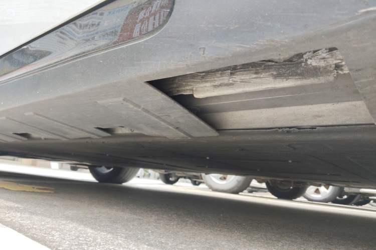 Used XPeng P7 2022 480G+ Chassis Front Right