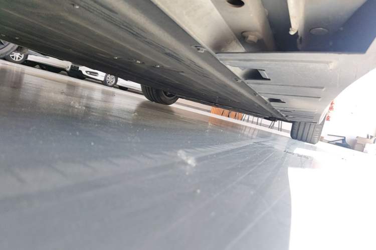Used XPeng P7 2022 670N+ Chassis Rear Right