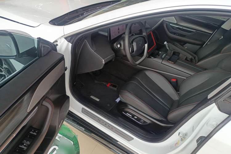 Used XPeng P7 2022 625E Driver Seat