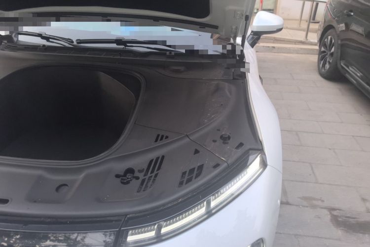 Used XPeng P7 2022 670E+ Engine Bay Left