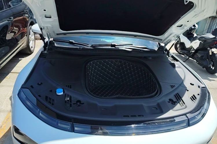 Used XPeng P7 2022 625E Engine Bay