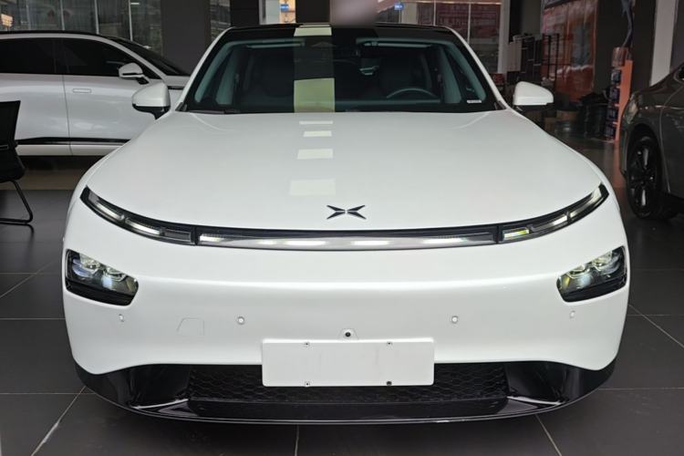 Used XPeng P7 2022 480N+ Front