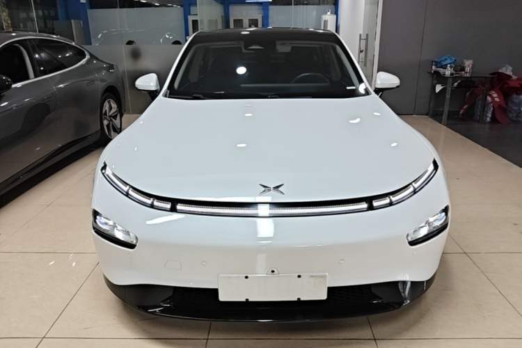 Used XPeng P7 2022 480N+ Front
