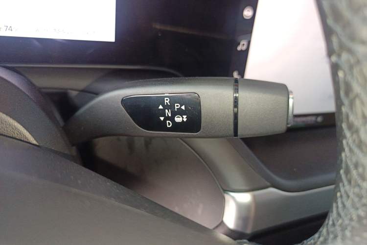 Used XPeng P7 2022 625E Gear Lever