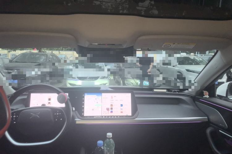 Used XPeng P7 2022 670E+ Headliner