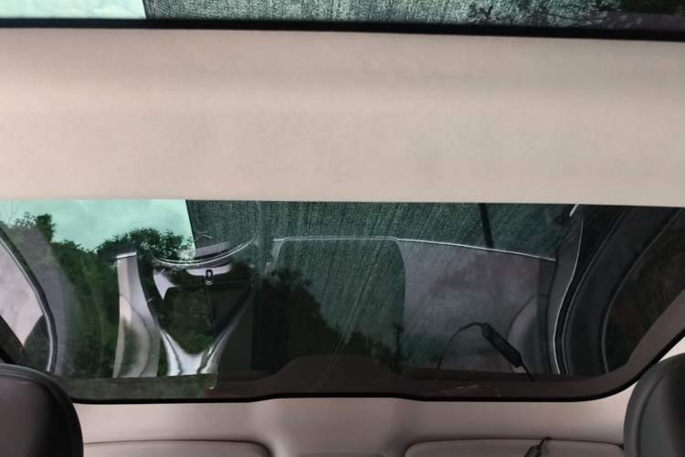Used XPeng P7 2022 625E Headliner